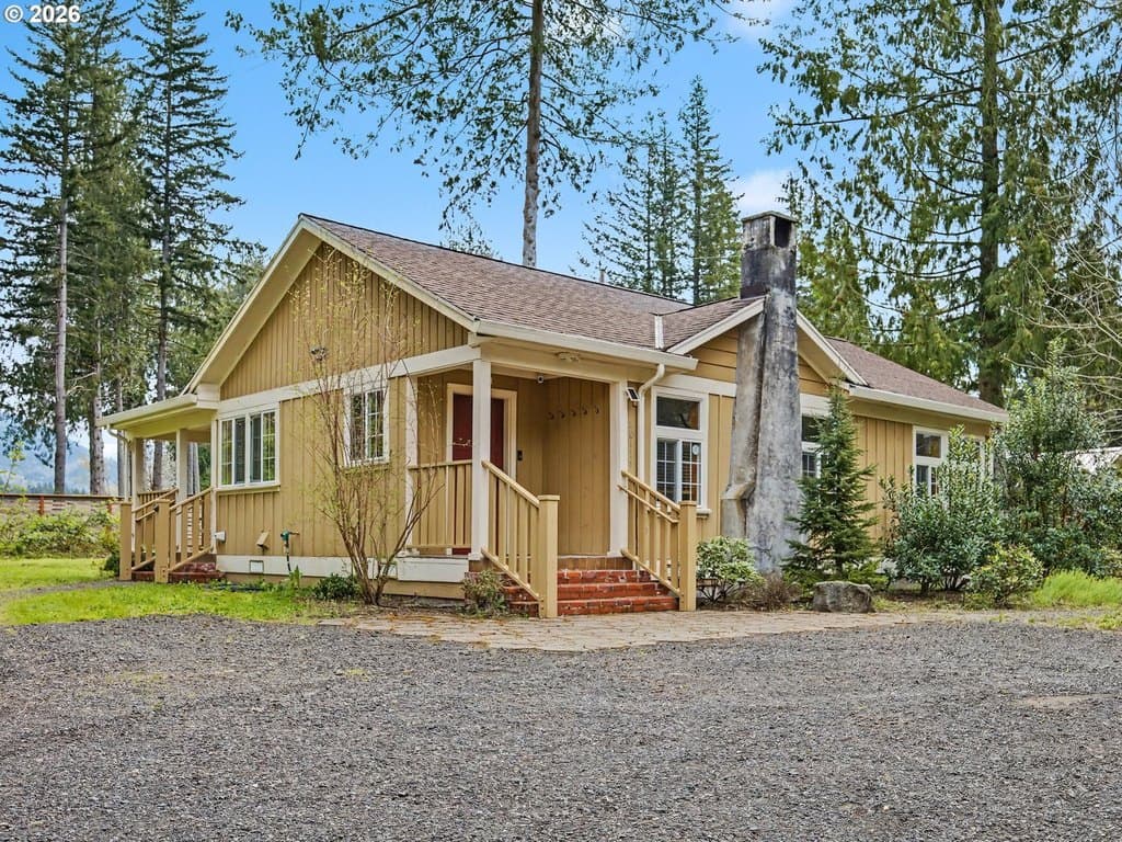 2 bedroom house for sale at 60111 E Sleepy Hollow Dr Mount Hood Villages 97055 - $535,000