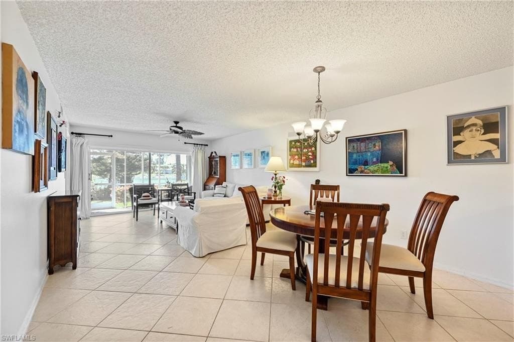 3 bedroom condo for sale at 820 New Waterford Dr W Unit M101 Berkshire Lakes - $315,900
