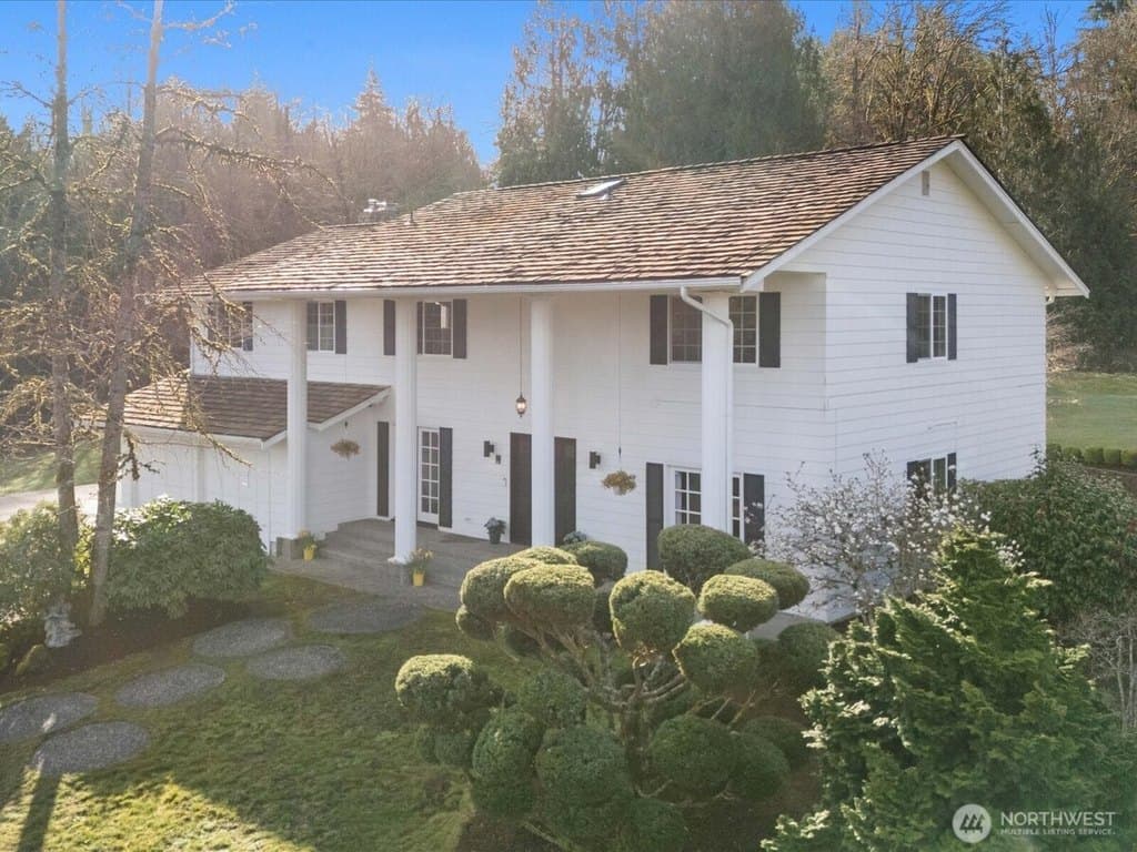 5 bedroom house for sale at 17118 103rd St SE Snohomish 98290 - $1,350,000