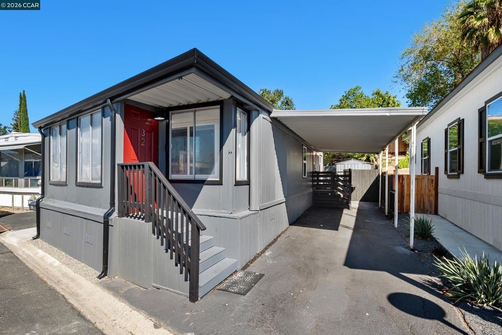 1 bedroom mobile home for sale at 32 Galloway Dr Concord - $157,000