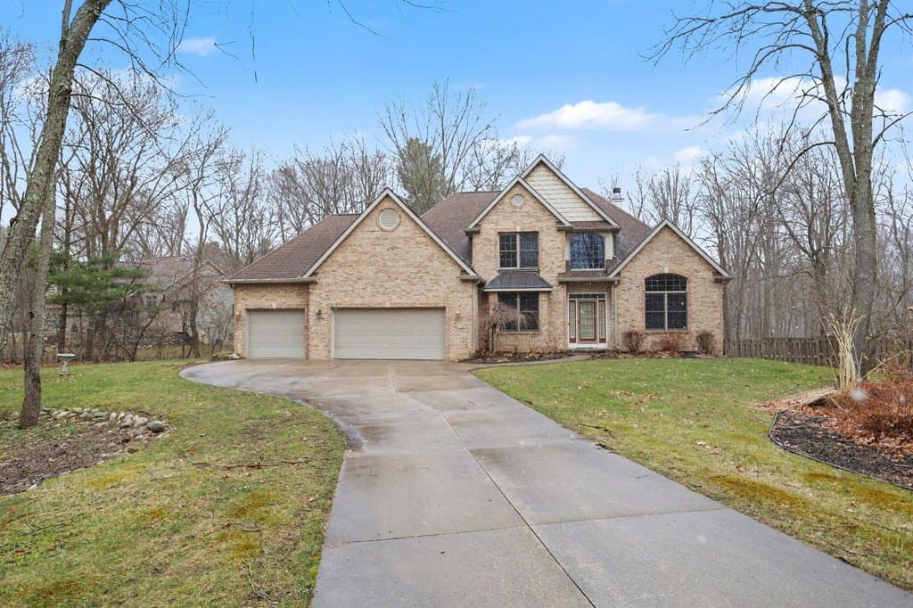 5 bedroom house for sale at 16711 Stoney Creek Ct Augusta - $500,000