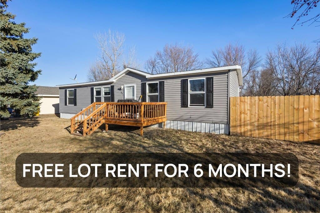 3 bedroom mobile home for sale at 501 E Wye Mesa Brookings 57006 - $99,900