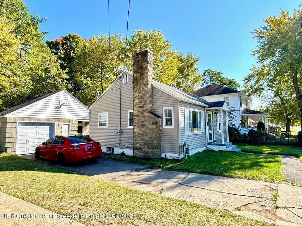 2 bedroom house for sale at 1208 N Eaton St Albion - $114,900
