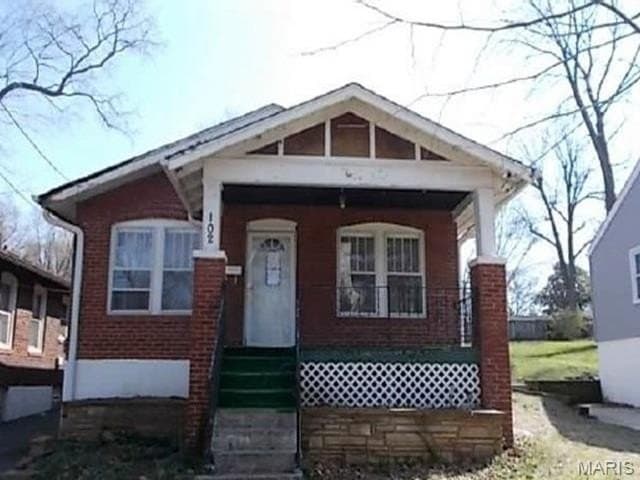 2 bedroom house for sale at 102 S Hartnett Ave Ferguson 63135 - $12,800