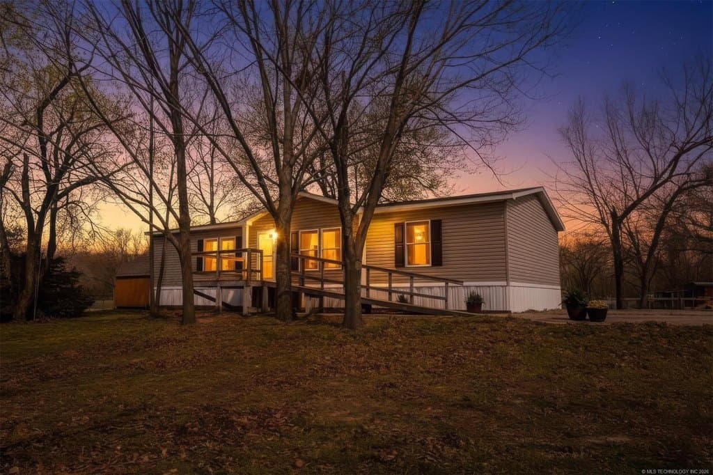 3 bedroom farm for sale at 393876 W 2100 Rd Bartlesville 74003 - $250,000