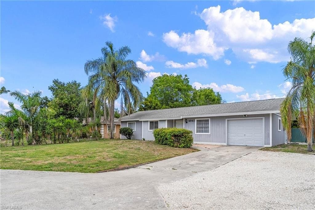 3 bedroom house for sale at 4941 17th Pl SW Golden Gate 34116 - $329,000