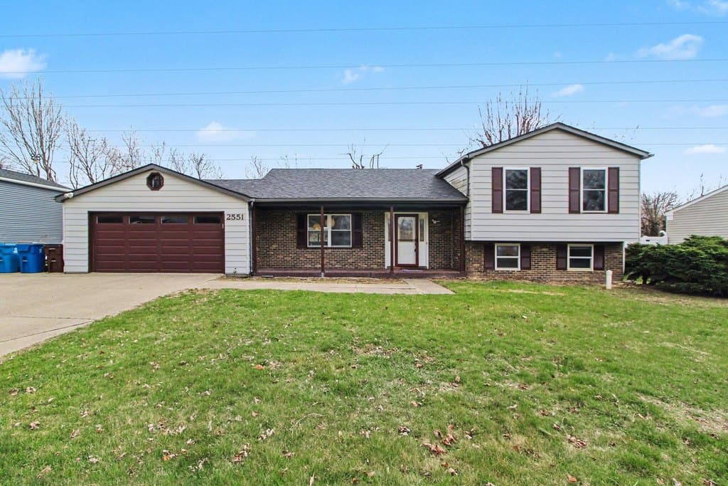 3 bedroom house for sale at 2551 Foster Ave Ann Arbor - $349,000