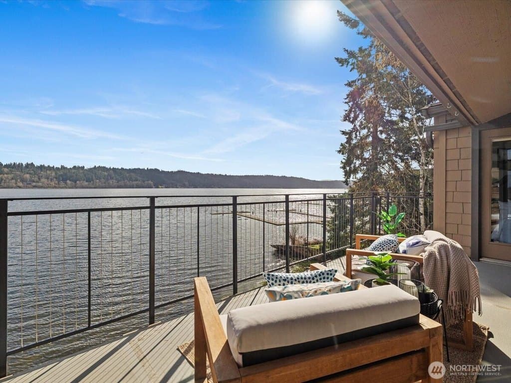 2 bedroom condo for sale at 17412 NE 40th Pl Unit A6 Redmond 98052 - $1,350,000
