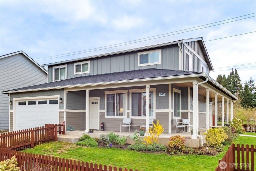 4 bedroom house for sale at 103 N Trail Rd Sedro Woolley 98284 - $625,000