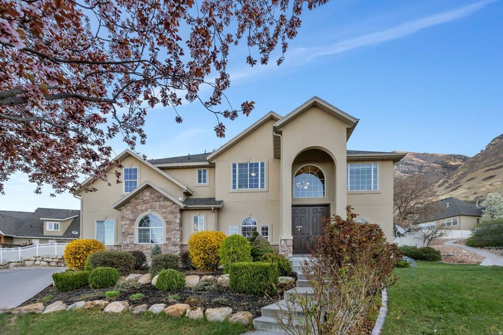 5 bedroom house for sale at 1383 E 320 N Provo - $925,000