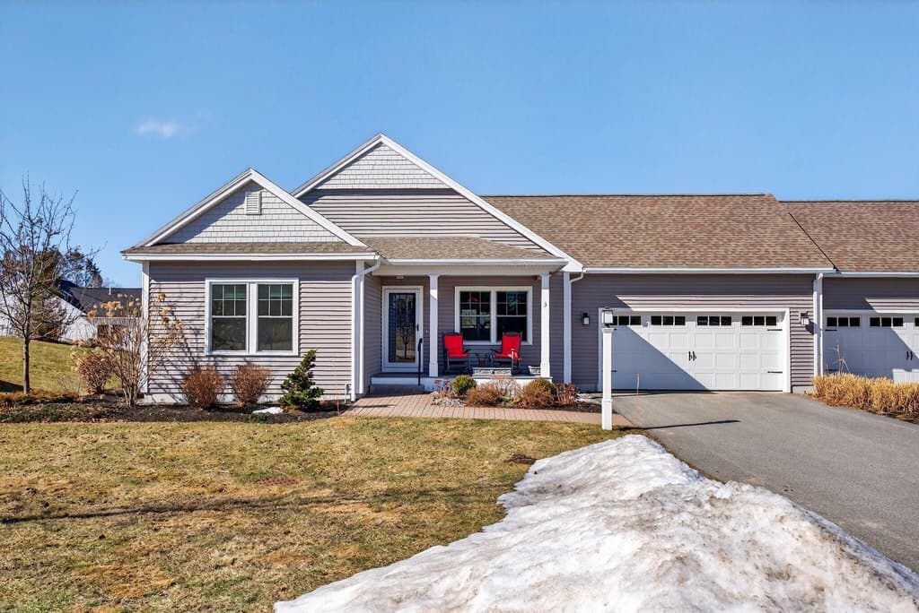 2 bedroom condo for sale at 3 Headland Ln Unit 11 Cape Elizabeth - $1,085,000