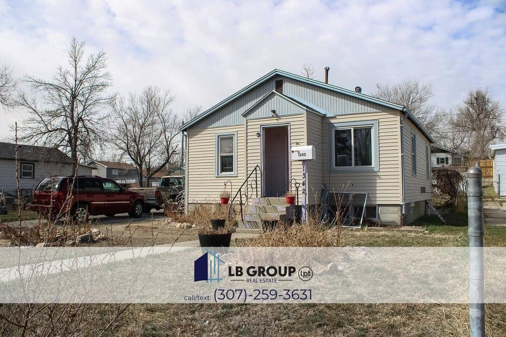 3 bedroom house for sale at 1342 S Washington St Casper - $149,900