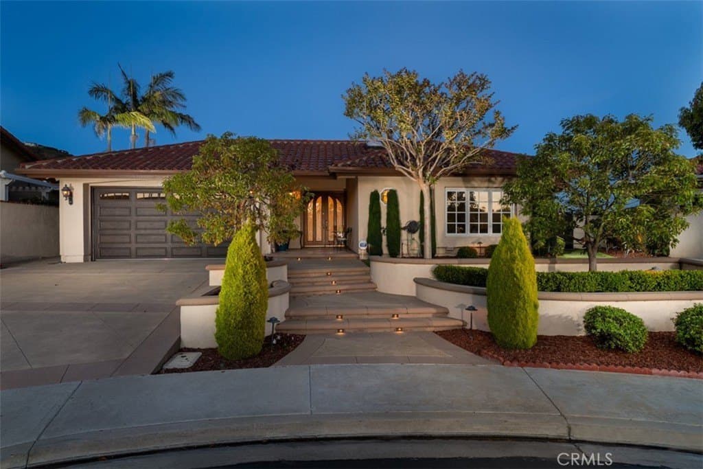 3 bedroom house for sale at 32432 Via Antibes Dana Point 92629 - $4,995,000