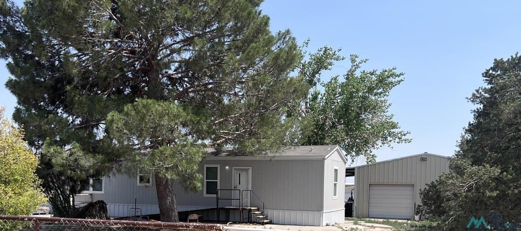 2 bedroom house for sale at 23 Gary Dr Atoka - $175,000