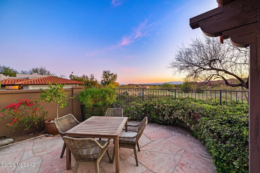 2 bedroom house for sale at 5819 N Bright Star Dr Catalina Foothills - $838,000