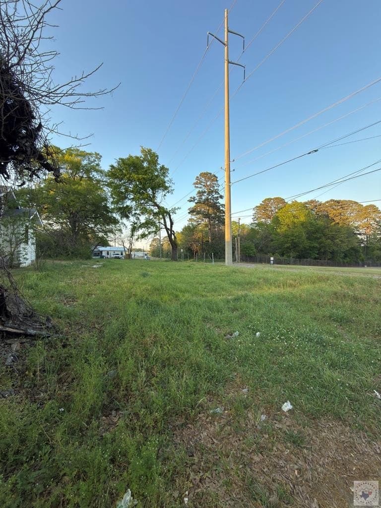 land for sale at 1602 W 16th St Texarkana 75501 - $7,500