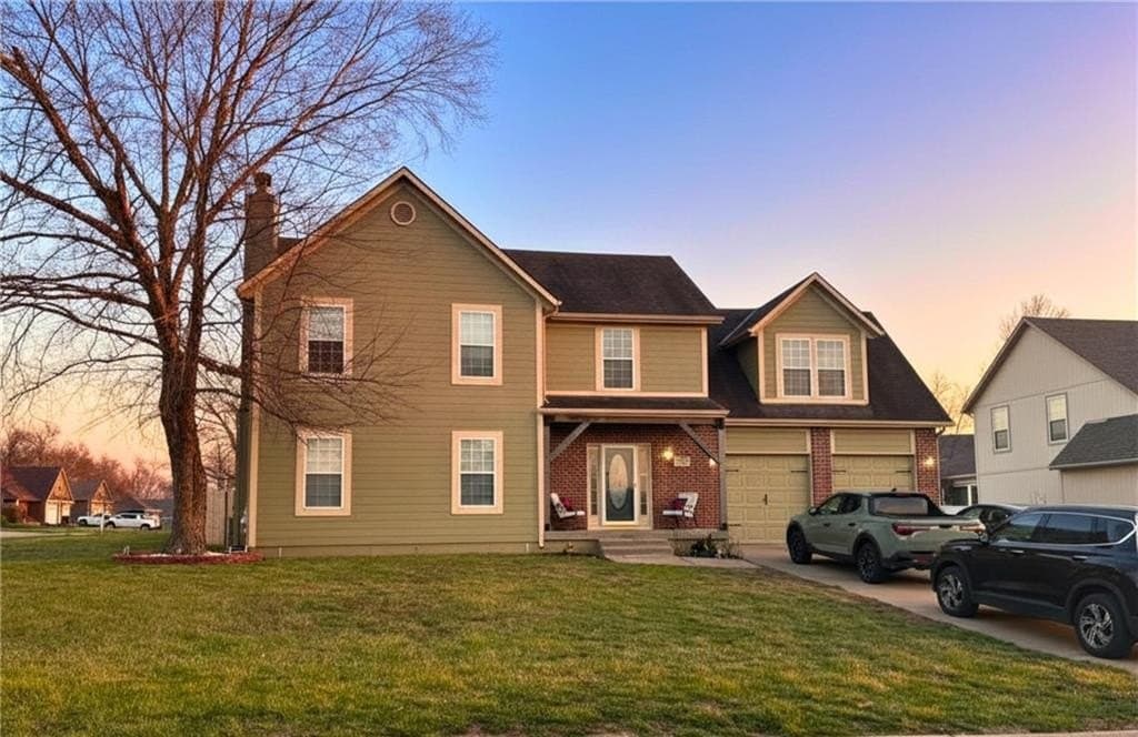 5 bedroom house for sale at 20865 Poplar Ct Spring Hill 66083 - $440,000