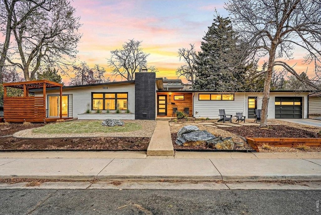 3 bedroom house for sale at 1820 Spruce Ave Longmont - $774,000