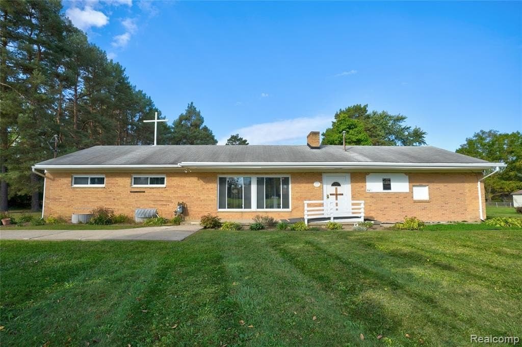 1 bedroom house for sale at 6577 Garden Dr Beecher - $135,500