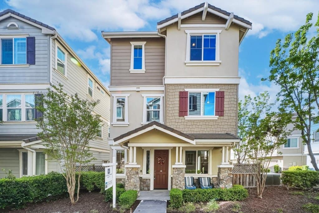 3 bedroom house for sale at 7026 N Mariposa Ln Dublin 94568 - $1,250,000