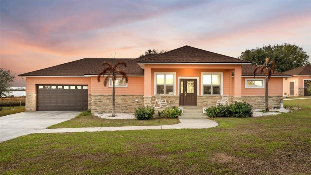 2 bedroom house for sale at 8243 Alturas Rd Alturas - $495,000