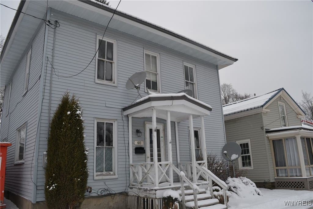4 bedroom house for sale at 40 Jefferson St Cattaraugus - $47,900