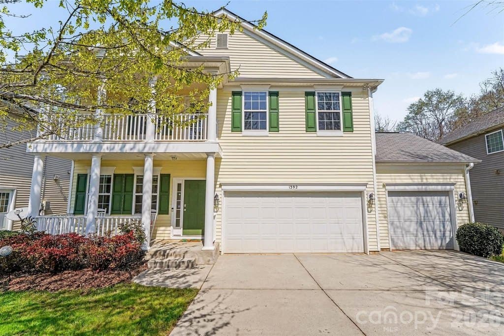5 bedroom house for sale at 1392 Bottle Brush Ln Harrisburg 28075 - $475,000