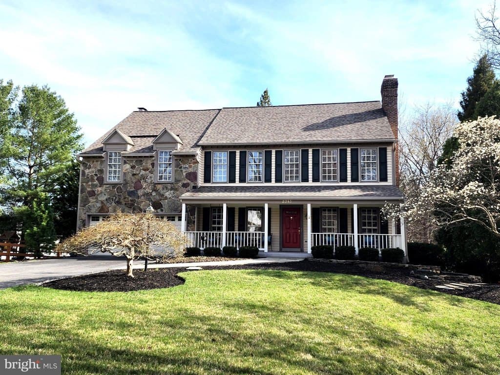 5 bedroom house for sale at 2313 Old Maple Ct Ellicott City 21042 - $1,020,000