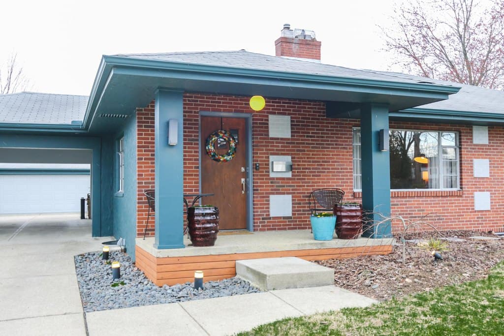 4 bedroom house for sale at 488 Stanbery Ave Bexley - $430,000