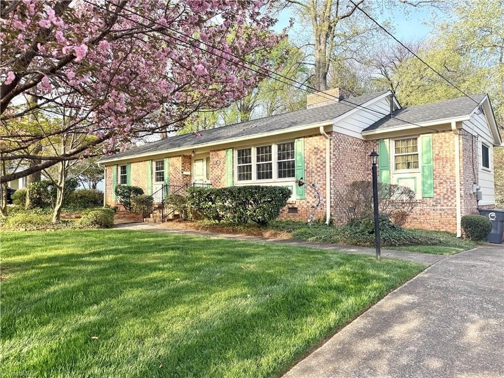 3 bedroom house for sale at 2607 Lafayette Ave Greensboro - $295,000
