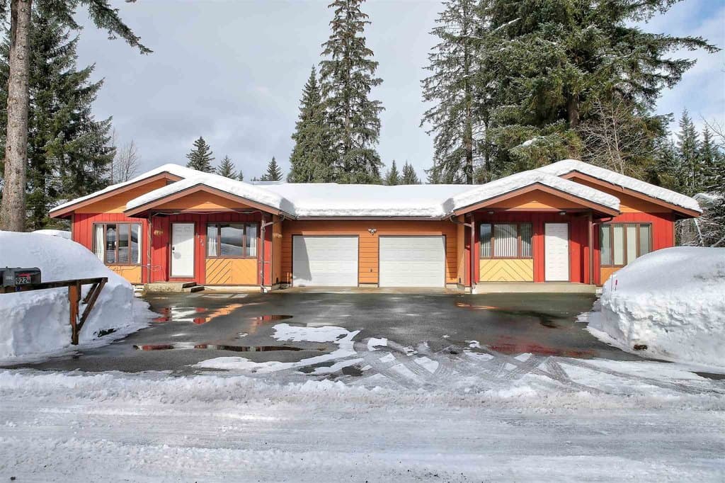6 bedroom multi-family for sale at 9224 Gee St Juneau 99801 - $669,000