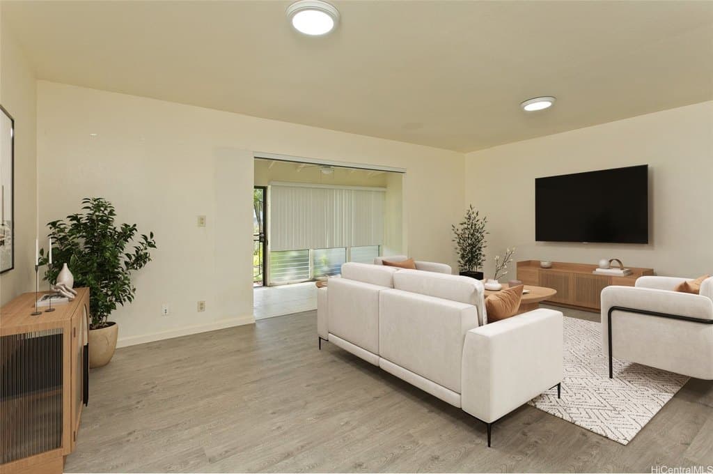 2 bedroom condo for sale at 98-1819 Kaahumanu St Unit 78B Aiea - $628,000
