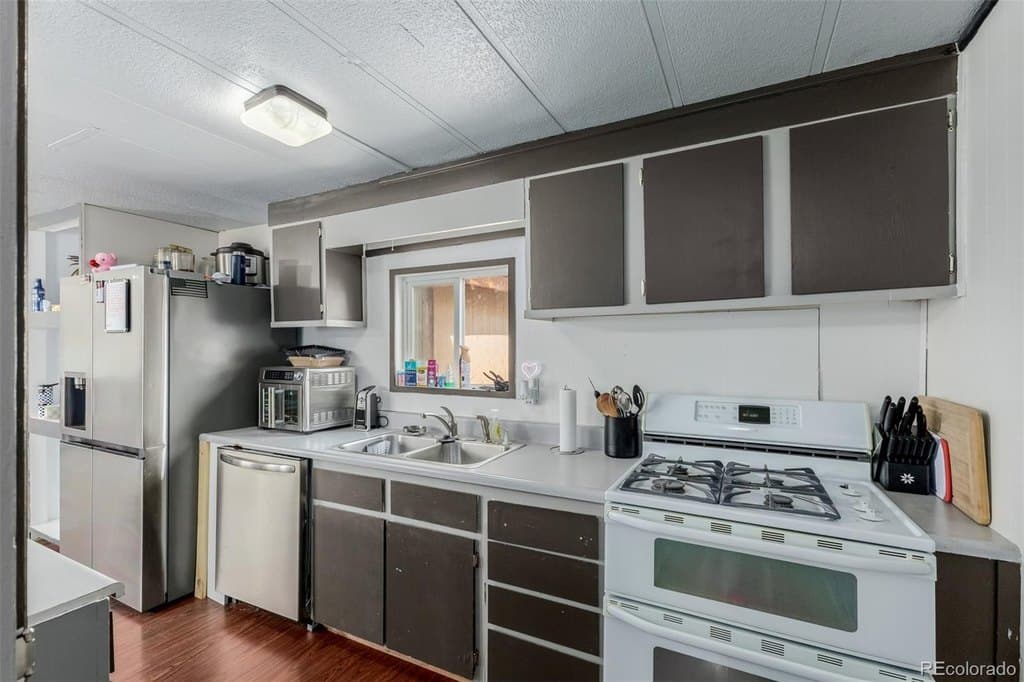 2 bedroom mobile home for sale at 860 W 132nd Ave Lot 205 Westminster 80234 - $60,000