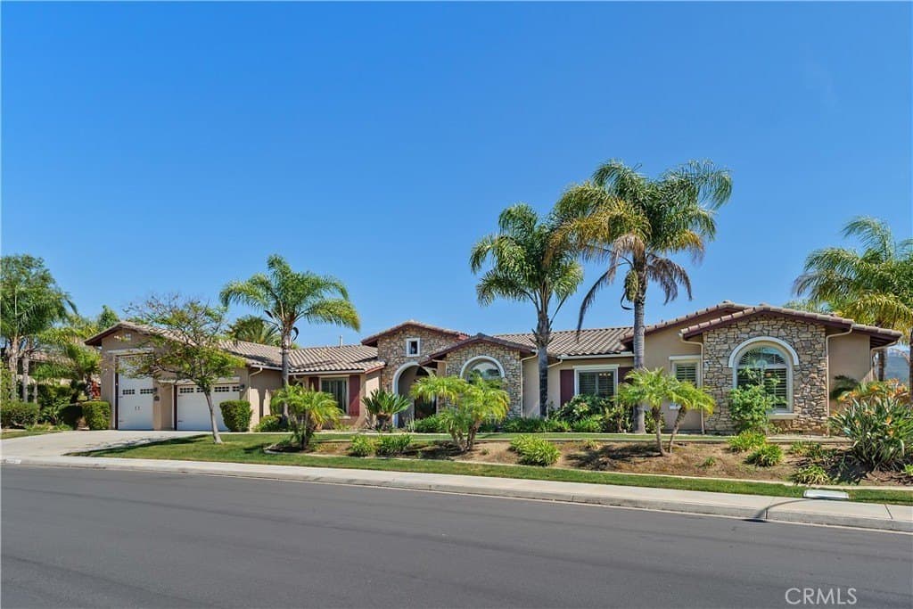 5 bedroom house for sale at 44928 Frogs Leap St Temecula - $1,950,000