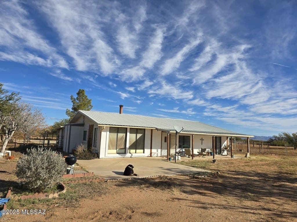 2 bedroom house for sale at 1144 S Hammers Rd Bowie - $319,000