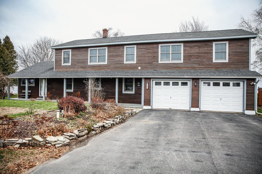 5 bedroom house for sale at 151 Stafford Dr Beekmantown - $785,000
