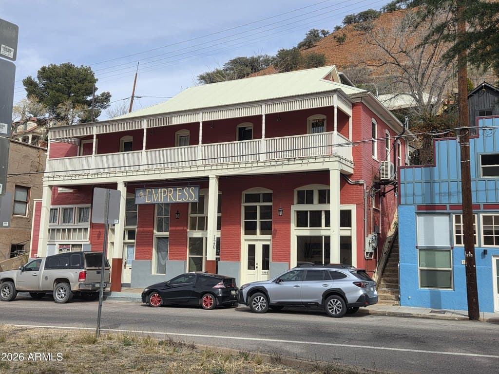 5 bedroom house for sale at 120 Naco Rd Bisbee - $685,000