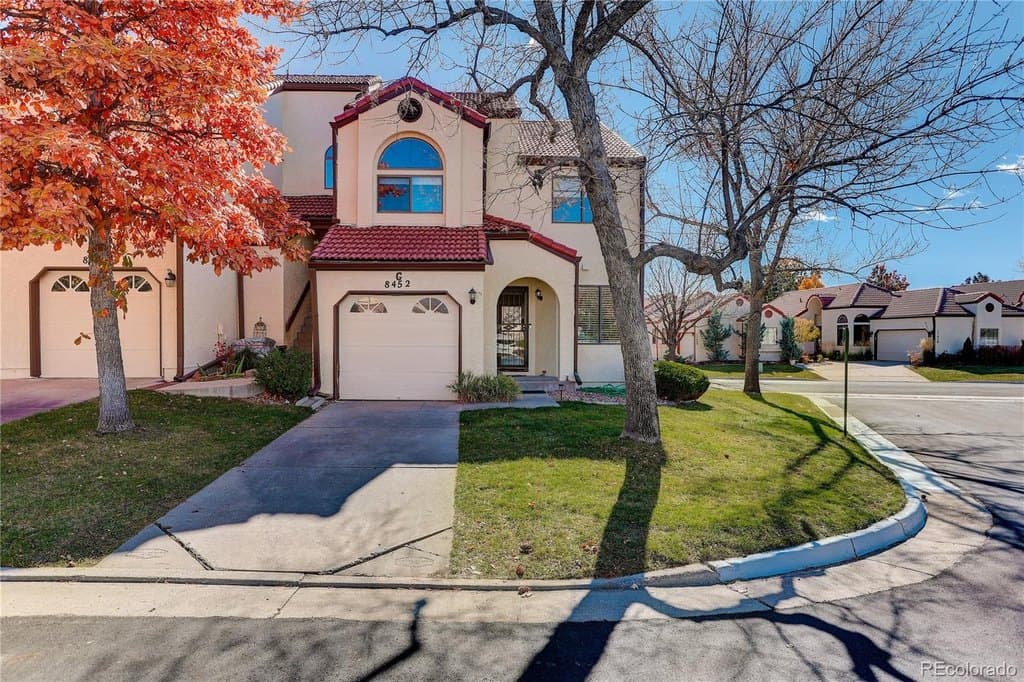 3 bedroom condo for sale at 8452 Robb Cir Unit G Arvada 80005 - $480,000