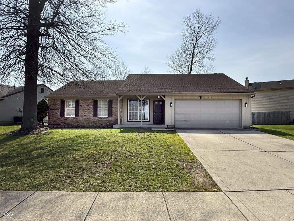 3 bedroom house for sale at 6350 Cooper Pointe Dr Indianapolis - $252,000