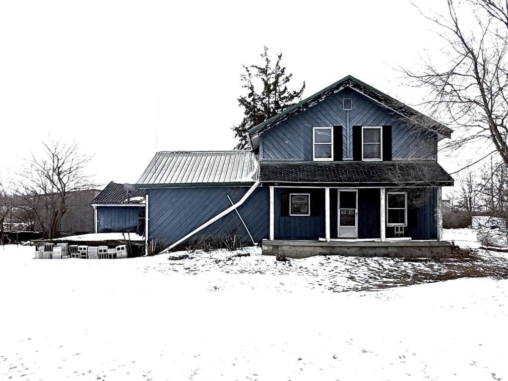 3 bedroom house for sale at 504 Erie St Butler - $129,000