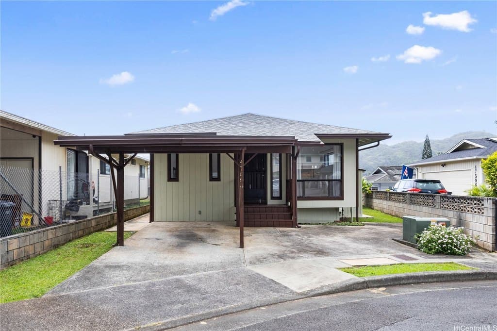 3 bedroom house for sale at 47-594 Maiapilo Way Ahuimanu - $998,000