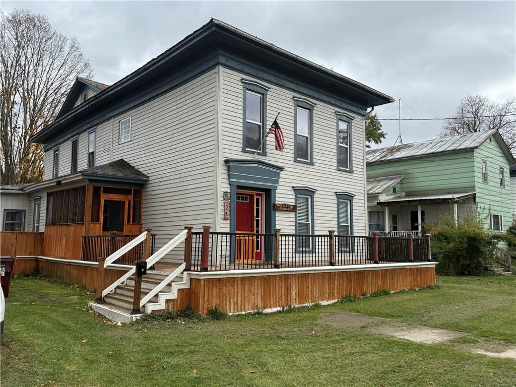 4 bedroom house for sale at 26 Russell St Canisteo - $134,900
