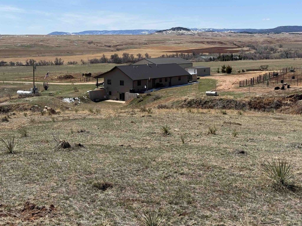 farm for sale at 233 Redwater Rd Beulah - $1,195,000