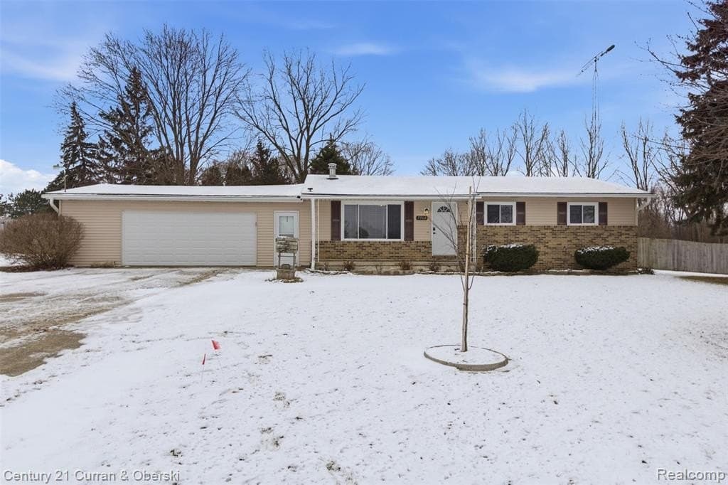 3 bedroom house for sale at 7960 Beard Rd Byron - $240,000