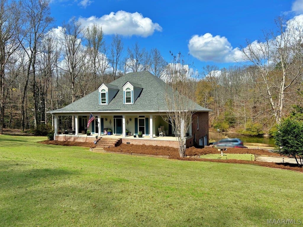 4 bedroom house for sale at 37 Olympic Dr Blue Ridge - $499,000
