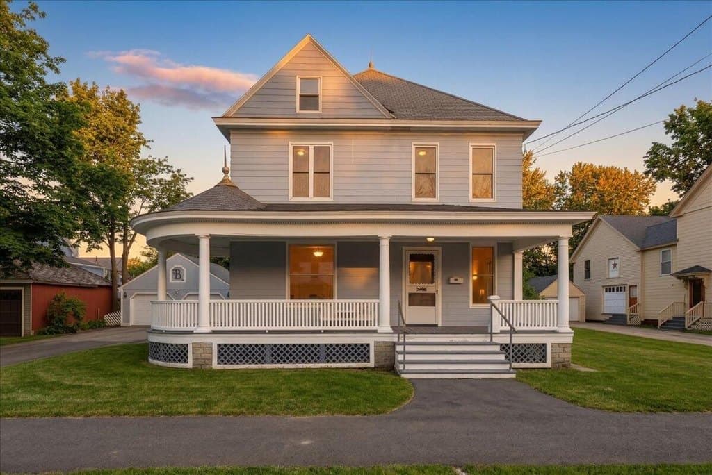 4 bedroom house for sale at 14 Taylor St Auburn - $375,000