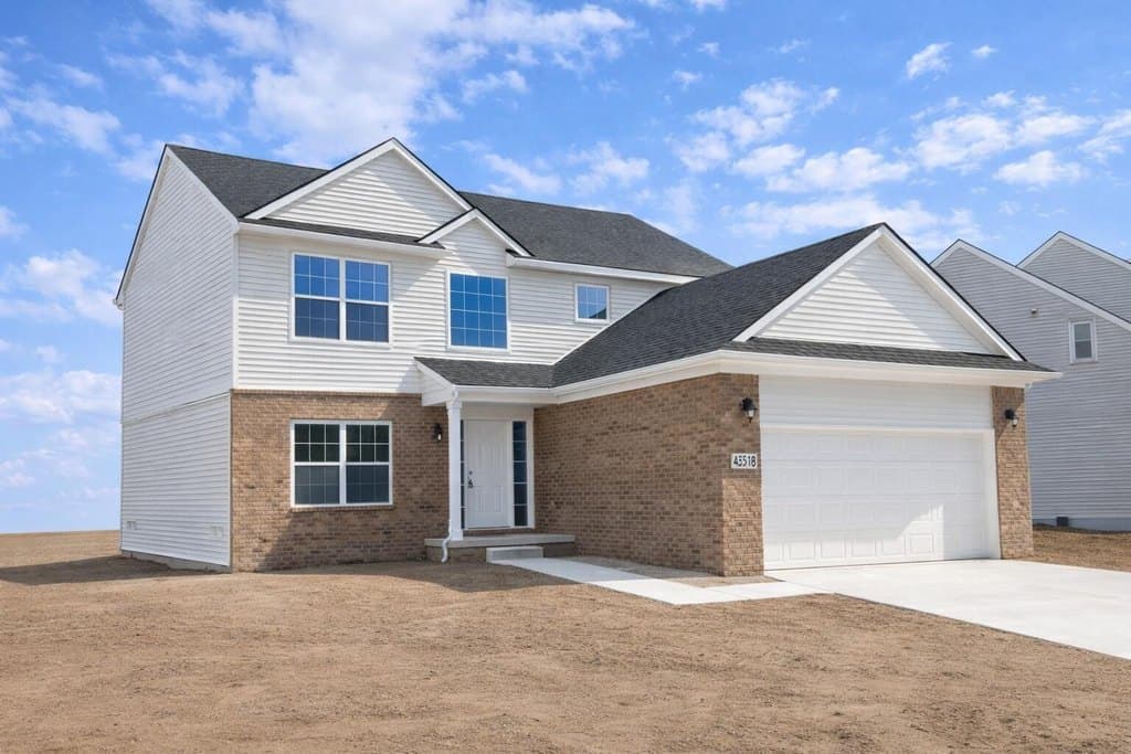 4 bedroom house for sale at 43640 S Timberview Dr Belleville - $424,989