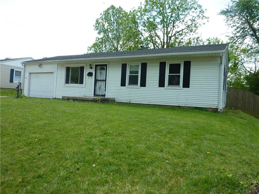 3 bedroom house for sale at 922 Williams St Miami Township 45342 - $169,900