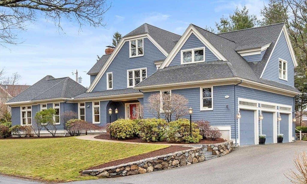 5 bedroom house for sale at 8 Dane Rd Lexington 02421 - $3,249,500