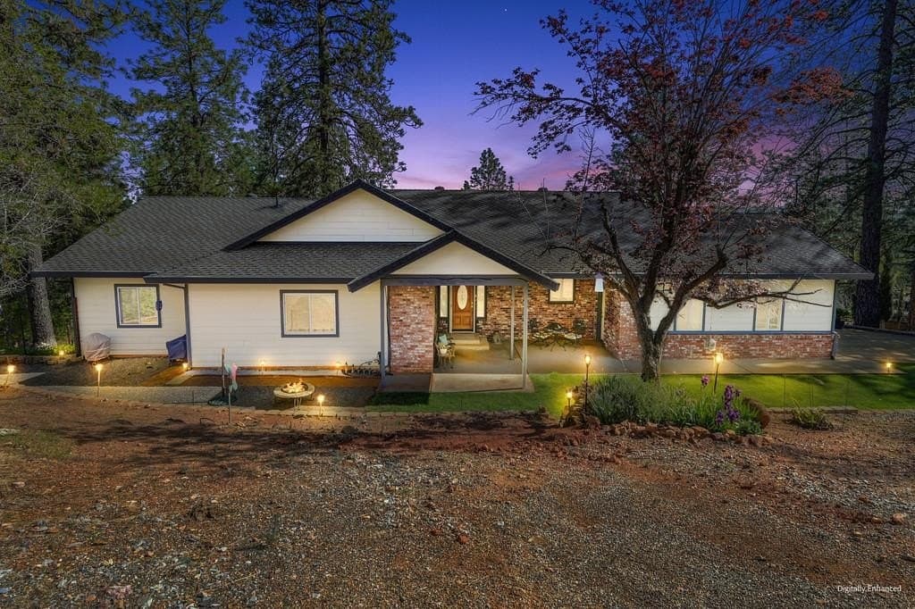 4 bedroom house for sale at 2065 Hotchkiss Ct Auburn Lake Trails - $777,000